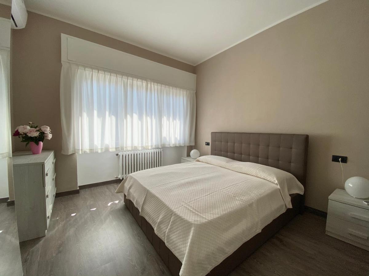 Appartamento Renzo, Dongo, Lago Di Como Exterior foto